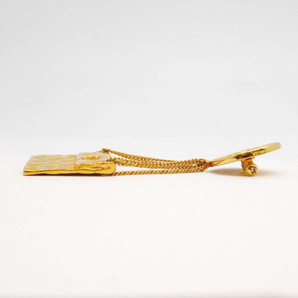 CHANEL Authentic Gold Logo Brooch - Picture 3 of 9